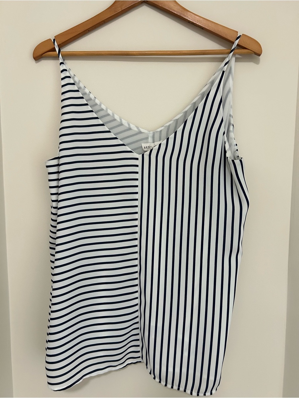 Artisan NY White & Navy Split-Stripe V-Neck Cami